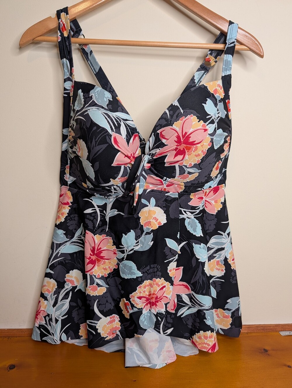 Torrid Floral Swim Dress Tankini Underwire Tie Front Black Pink Size 3 (18)